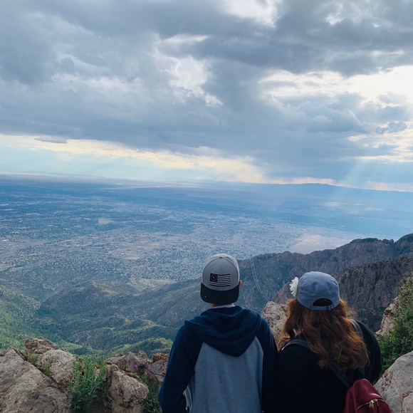 Meet your Posher, Karla - Picture 1 of 1